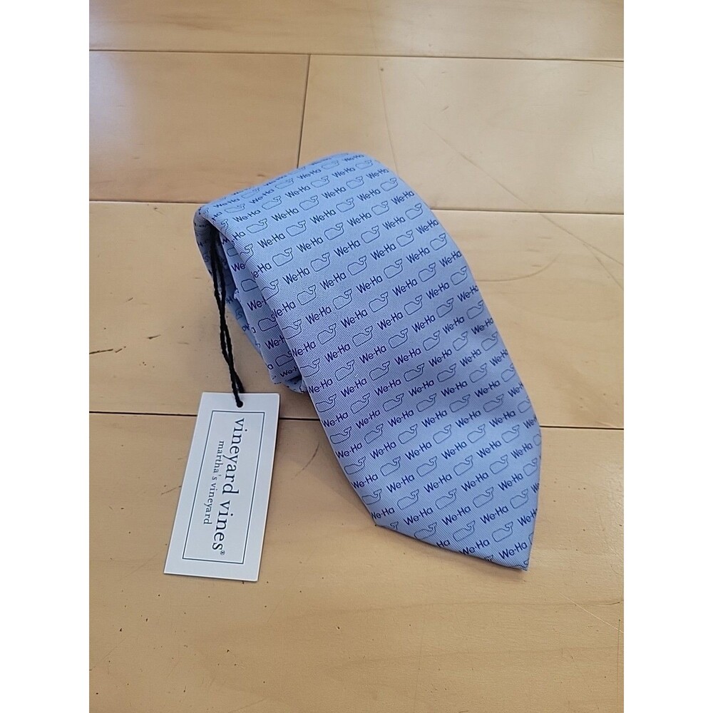 NWT Vineyard Vines We- Ha West Hartford News Necktie 100% Silk Blue